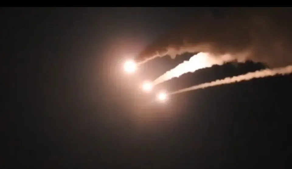 Israel, Iran trade strikes Threaten to drag region back into full-scale war