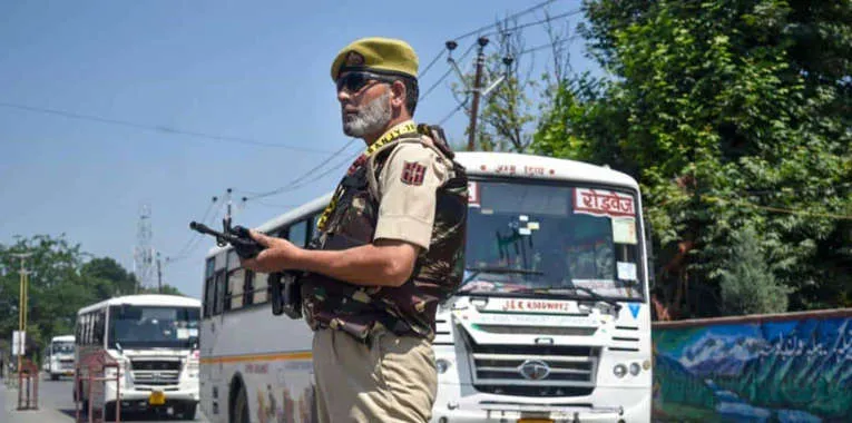 UP man on Amarnath Yatra detained in Jammu on suspicion of dialling Pakistan number