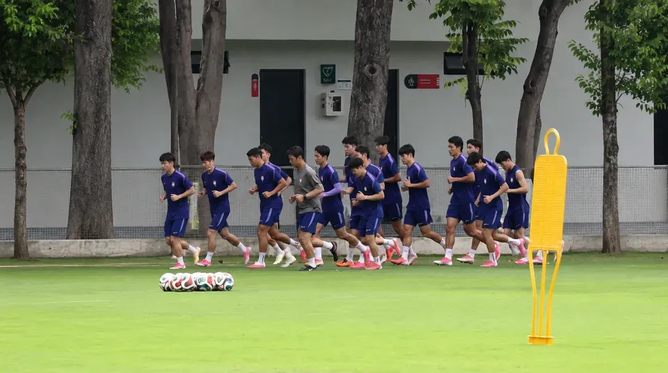 Mexican military brings down drone near South Korea's soccer team training camp