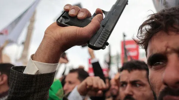 Houthis announce maritime blockade of Saudi Arabia after cross-border attacks