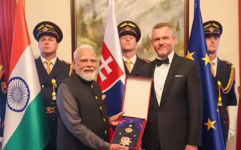 Modi receives Slovakia’s highest award