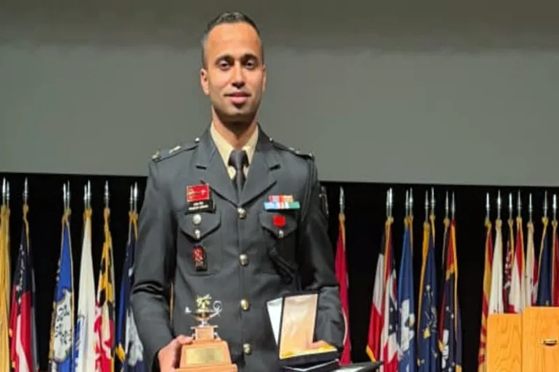Indian Army major wins two awards at US Army’s advanced training...