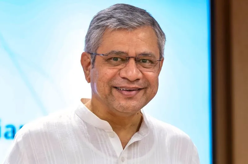Cabinet Approves Rs 62,500 Crore For Mobile Phone PLI Scheme 2.0