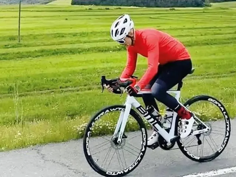 A Turkish governor is sacked over photos in snug cycling shorts. Many want him reinstated