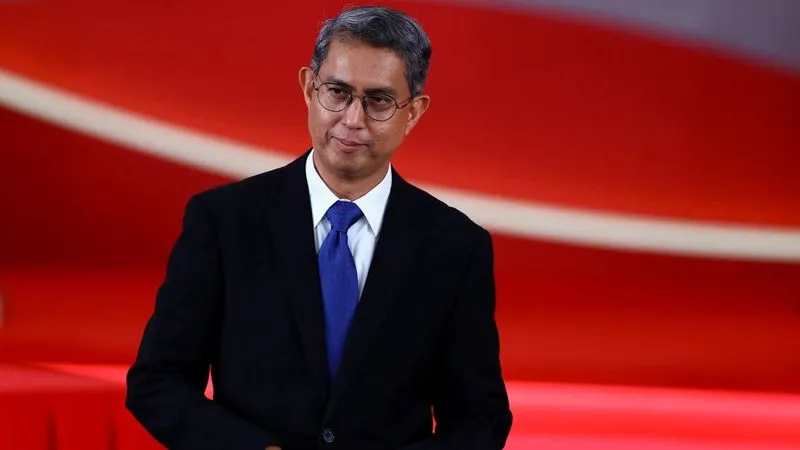 Singapore minister resigns over  controversial 'interactions' with woman