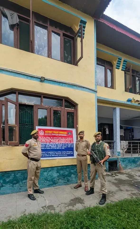 Nasha Mukt J&K Abhiyan : Sgr Police attach properties worth over Rs 4 crore under NDPS Act