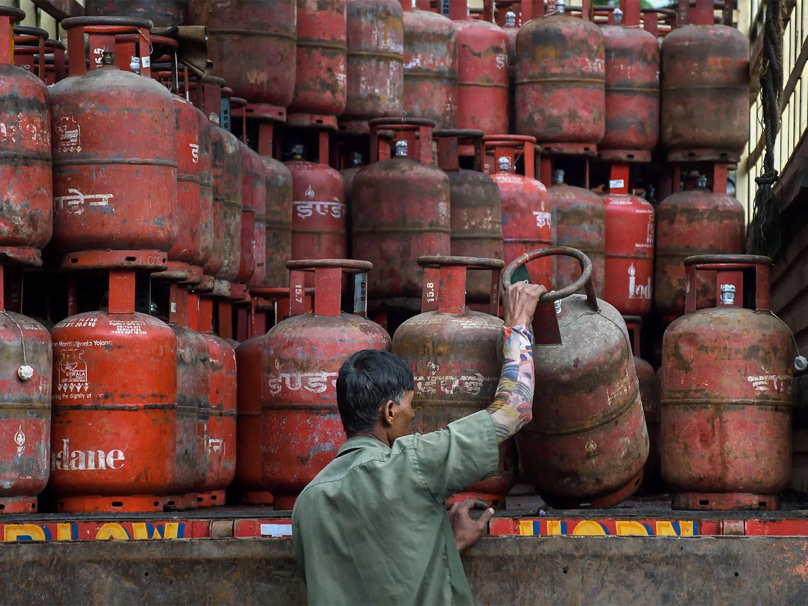 Domestic LPG cylinder price increased by Rs 29, new rates effective from June 7