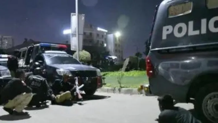 Pakistan: At least 15 killed in suicide attack on Khyber Pakhtunkhwa security check post