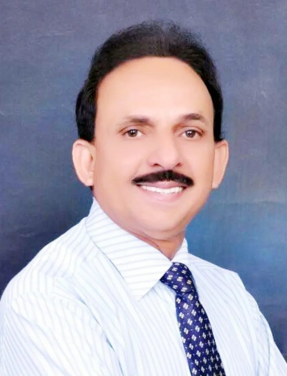 Dr. R.K. Uppal Honored with Dr. Radhakrishnan National Educational Award